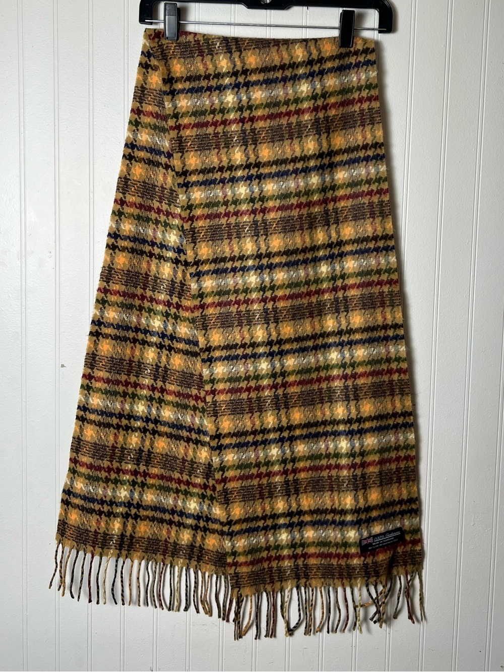 Scotland 100% Cashmere Houndstooth Scarf